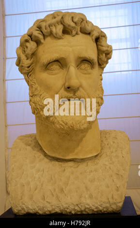 Antoninus Pius (86 AD-161 AD). Roman emperor. Nerva Antonine dynasty. Bust, 138-161 AD. National Archaeological Museum, Naples, Italy. Stock Photo