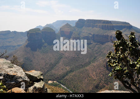 South Africa: Three Rondavels in Blyde River Canyon, a huge round rocks thought to be reminiscent of the huts of the indigenous Stock Photo