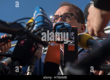 Munich, Germany. 4th Nov, 2016. German Minister of Traffic Alexander Dobrindt speaking to journalists during the start of the CSU party conference in Munich, Germany, 4 November 2016. PHOTO: PETER KNEFFEL/dpa/Alamy Live News Stock Photo