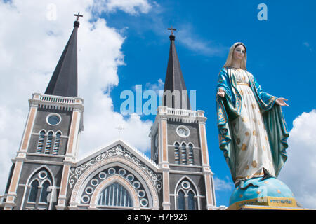 Virgin mary statue in front of Cathedral of the Immaculate Conception, Chanthaburi, Thailand Stock Photo