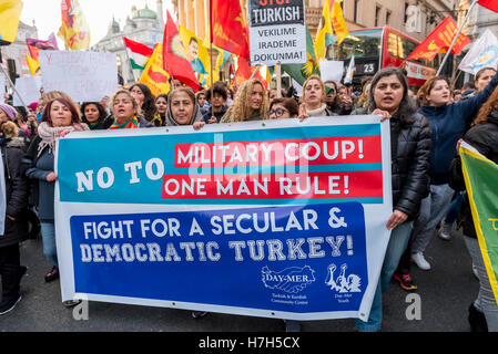 London, UK.  5 November 2016.  Thousands of Turkish demonstrators march from Portland Place to Trafalgar Square carrying banners and placards protesting against Turkish President Erdogan's regime. Credit:  Stephen Chung / Alamy Live News Stock Photo