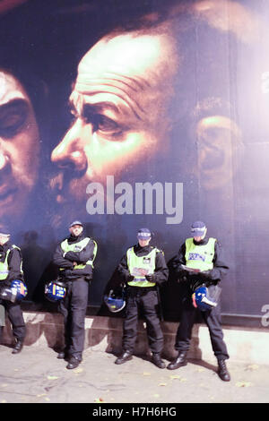 London, UK. 5th November 2016. Thousands of protesters and supporters of Anonymous, the anarchic hacking collective,descend on Trafalgar Square before marching to the Houses of Parliament to protest against capitalism. Many wore Guy Fawkes style masks. Credit:  claire doherty/Alamy Live News Stock Photo