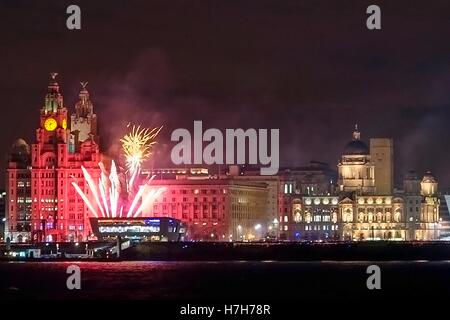 River of Lights, Liverpool skyline, Merseyside, UK. 5th Nov 2016.  The fantastic 'River of Lights' festival comes to Liverpool casting the world famous Liver Building in a red glow.  The festival is part of Liverpool's bonfire night celebrations, with pyrotechnics and music on the Pier Head & a huge fireworks display from barges in the River Mersey.  Credit:  Cernan Elias/Ģ����ý Live News Stock Photo