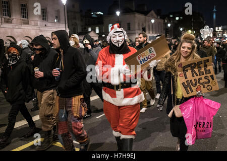 London, UK. 05th Nov, 2016. Guy Fawkes celebration. The Million Mask March took part in London and  protestors covered their faces with mask and marched to Trafalgar Square to demonstrate against austerity, mass surveillance and human rights. Credit:  Brian Lloyd Duckett  /Awakening/ Alamy Live News Stock Photo