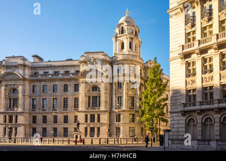 Old War Office Building, Horse Guards Avenue, Westminster, London, UK Stock Photo