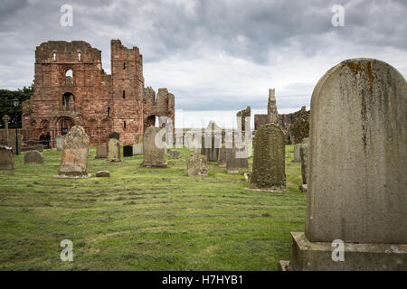 Lindisfarne Priory, Holy Island, Northumberland, England, UK, GB, Europe. Stock Photo