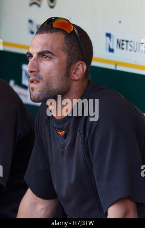 Seattle Mariners' Mike Sweeney in action during a baseball game Wednesday,  April 21, 2010, in Seattle. (AP Photo/Elaine Thompson Stock Photo - Alamy