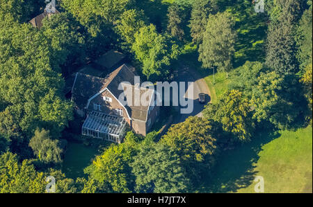 Aerial view, Oberhausen officials colony Grafenbusch, historic housing estate, housing estate for Gutehoffnungshütte Stock Photo