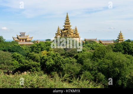 Countless pagodas of ancient city of Bagan in Burma Stock Photo