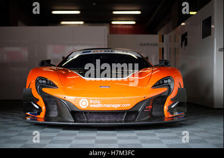 Barcelona, Spain. 6th November, 2016. The McLaren 650 S GT3 of the Garage 59 in the box during the International GT Open at the Circuit of Catalunya. Credit:  Pablo Guillen/Alamy Live News Stock Photo