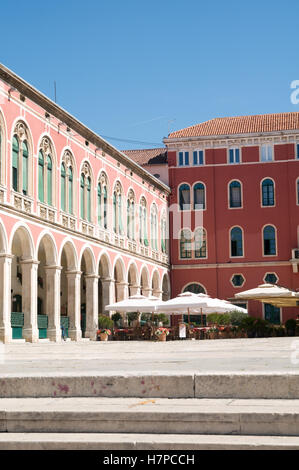 Al fresco dining in the colourful Republic Square, Split, Croatia Stock Photo