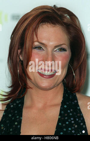 JO DEE MESSINA RADIO MUSIC AWARDS ALADDIN HOTEL LAS VEGAS NEVADA USA 04 November 2000 Stock Photo