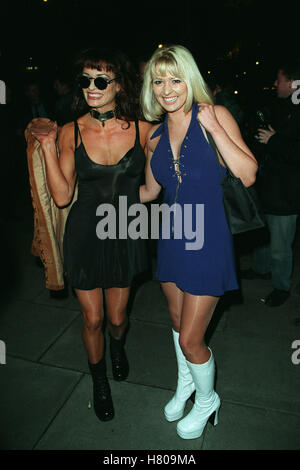 JO GUEST & NIKKI DIAMOND LONDON ENGLAND 08 February 1999 Stock Photo