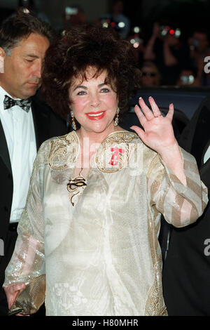 DAME ELIZABETH TAYLOR  18 May 2000 Stock Photo