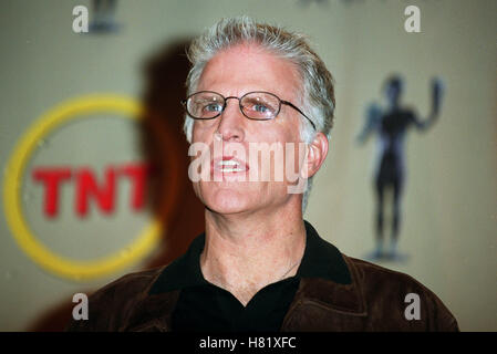 TED DANSON 8TH SCREEN ACTORS GUILD AWARDS NOMINATIONS PACIFIC DESIGN CENTRE WEST HOLLYWOOD USA 24 January 2002 Stock Photo
