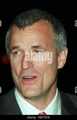 NICK CASSAVETES 'JOHN Q' FILM PREMIERE SUNSET BOULEVARD HOLLYWOOD USA 07 February 2002 Stock Photo