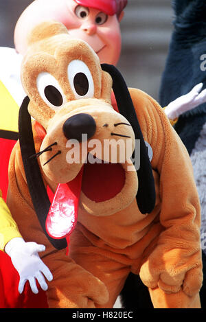 PLUTO MAGIC KINGDOM ORLANDO 01 April 2002 Stock Photo