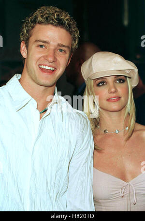 Crossroads Premiere / Britney Spears Stock Photo: 106842976 - Alamy