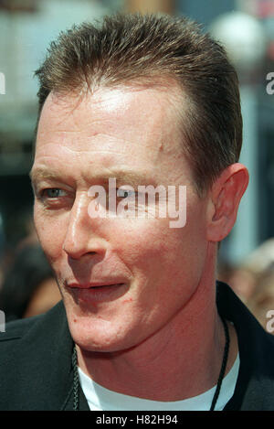 ROBERT PATRICK 'SPY KIDS' LOS ANGELES PREMIER DISNEY ADVENTURE LA USA 18 March 2001 Stock Photo