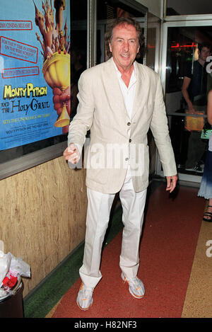 ERIC IDLE 'THE HOLY GRAIL' RE-RELEASE HOLLYWOOD LA USA 15 June 2001 Stock Photo