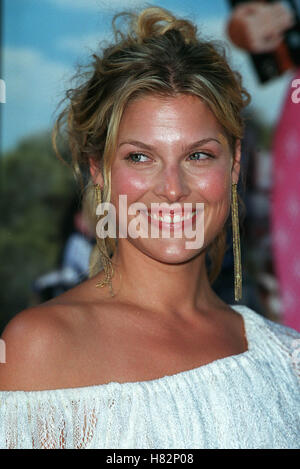 ALI LARTER 'LEGALLY BLONDE' FILM PREMIERE LOS ANGELES USA 26 June 2001 Stock Photo