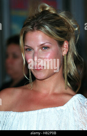 ALI LARTER 'LEGALLY BLONDE' FILM PREMIERE LOS ANGELES USA 26 June 2001 Stock Photo