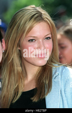 MANDY MOORE "PRINCESS DIARIES" FILM PREMIE HOLLYWOOD LOS ANGELES USA 29