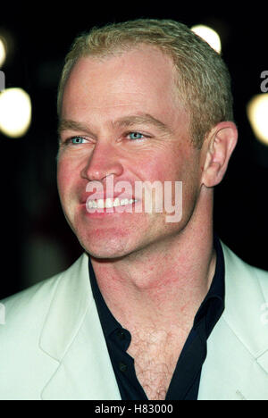 NEAL MCDONOUGH OCEAN'S ELEVEN WORLD PREMIERE WESTWOOD LOS ANGELES USA 05 December 2001 Stock Photo