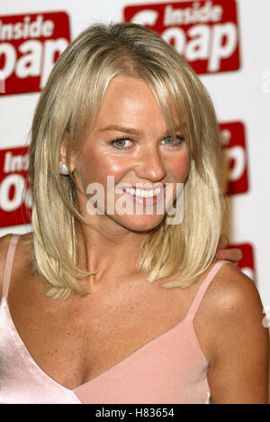 LISA MAXWELL INSIDE SOAP AWARDS THE MAYFAIR CLUB LONDON ENGLAND 30 September 2002 Stock Photo