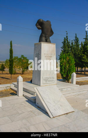 THERMOPYLAE, GREECE - OCTOBER 06, 2011: Monument to the 700 Thespians (Battle of Thermopylae), Thermopylae, Greece Stock Photo