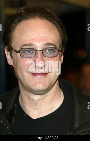 BRENT SPINER THE TIME MACHINE FILM PREMIERE WESTWOOD LOS ANGELES USA 04 March 2002 Stock Photo