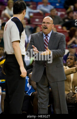 November 29, 2009; Sacramento, CA, USA;  New Orleans Hornets head coach Jeff Bower during the third quarter against the Sacramento Kings at the ARCO Arena.  Sacramento defeated New Orleans 112-96. Stock Photo