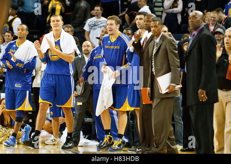 October 29, 2010; Oakland, CA, USA;  The Golden State Warriors celebrate at the end of the game against the Los Angeles Clippers at Oracle Arena. The Warriors defeated the Clippers 109-91. Stock Photo