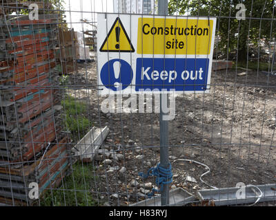 construction site leap out out building site keep out sign Stock Photo