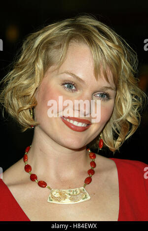 SUNNY MABREY THE NEW GUY FILM PREMIERE MANNS CHINESE 6 THEATRE HOLLYWOOD LOS ANGELES USA 07 May 2002 Stock Photo