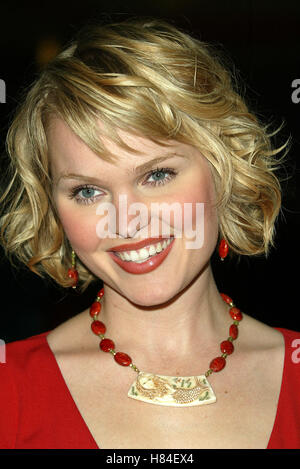 SUNNY MABREY THE NEW GUY FILM PREMIERE MANNS CHINESE 6 THEATRE HOLLYWOOD LOS ANGELES USA 07 May 2002 Stock Photo