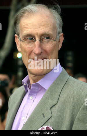 JAMES CROMWELL SUM OF ALL FEARS WORLD PREMIR WESTWOOD LOS ANGELES USA 29 May 2002 Stock Photo