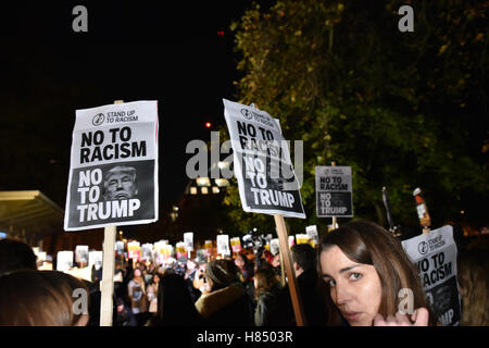 US Embassy, London, UK. 9th November 2016. Anti racism and anti President Trump protesters outside the US Embassy in London. Stock Photo
