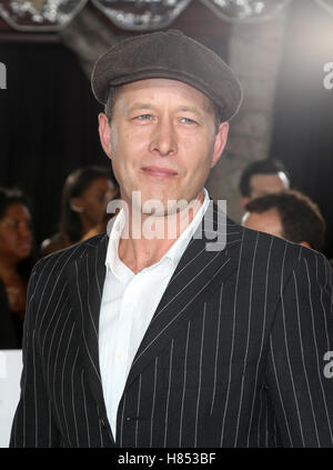 Westwood, CA, USA. 9th Nov, 2016. 09 November 2016 - Westwood, California - Daniel Betts. Fan Event For Paramount Pictures' ''Allied'' held at The Regency Village Theatre. Photo Credit: AdMedia Credit:  AdMedia/ZUMA Wire/Alamy Live News Stock Photo