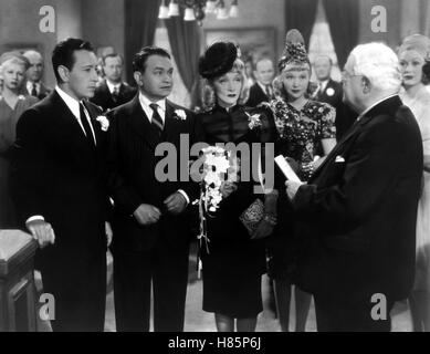 Herzen in Flammen / Gefährliche Freundschaft, (MANPOWER) USA 1941 s/w, Regie: Raoul Walsh, GEORGE RAFT, EDWARD G. ROBINSON, MARLENE DIETRICH u.a., Stichwort: Trauungszeremonie Stock Photo