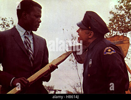 In der Hitze der Nacht, (IN THE HEAT OF THE NIGHT) USA 1967, Regie: Norman Jewison, SIDNEY POITIER, ROD STEIGER, Stichwort: Polizist, Pfahl Stock Photo