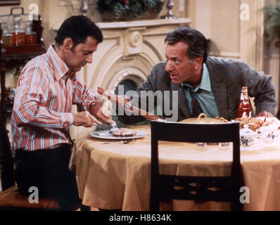 Männerwirtschaft, (THE ODD COUPLE) USA 1970, TONY RANDALL, JACK KLUGMAN Stock Photo