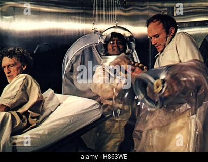 Andromeda, tödlicher Staub aus dem All, (THE ANDROMEDA STRAIN) USA 1971, Regie: Robert Wise, GEORGE MITCHELL, KATE REID, JAMES OLSON, Stichwort: Schutzanzug, Labor, Seuche, Quarantäne Stock Photo