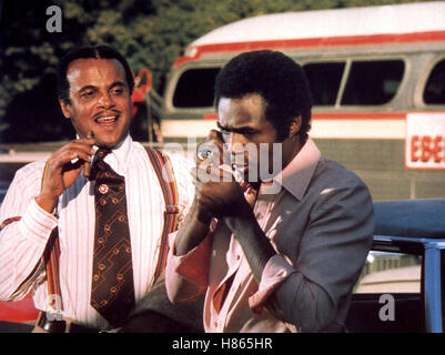 Samstagnacht oben in der Stadt, (UPTOWN SATURDAY NIGHT) USA 1974, Regie: Sidney Poitier, HARRY BELAFONTE (li), Sticwort: Zigarre Stock Photo