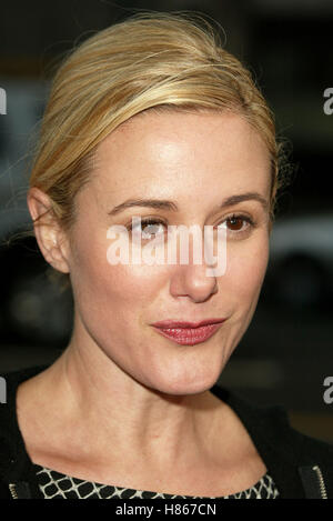 LEAH LAIL ONE HOUR PHOTO PREMIERE LA BEVERLY HILLS LOS ANGELES USA 22 August 2002 Stock Photo