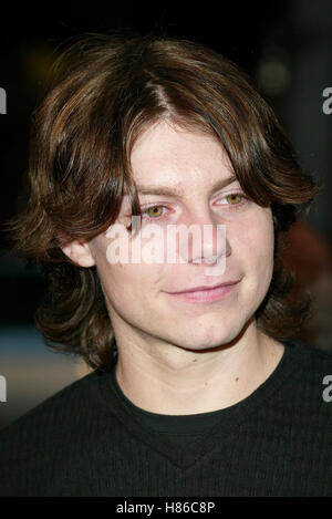 PATRICK FUGIT WHITE OLEANDER FILM PREMIERE GRAUMANN'S CHINESE THEATRE HOLLYWOOD LOS ANGELES USA 08 October 2002 Stock Photo