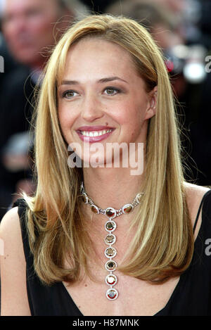 UNKNOWN ACTRESS CANNES FILM FESTIVAL CANNES FRANCE 15 May 2003 Stock Photo