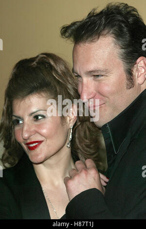 NIA VARDALOS & JOHN CORBETT 29TH PEOPLE'S CHOICE AWARDS ARRIVALS PASADENA CIVIC AUDITORIUM PASADENA L.A. COUNTY USA 12 Janua Stock Photo