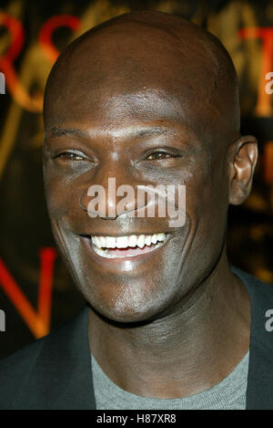 PETER MENSAH TEARS OF THE SUN LA SCREENING WESTWOOD LOS ANGELES USA 03 March 2003 Stock Photo