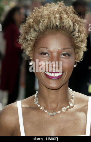 YOLANDA ROSS 18TH INDEPENDENT SPIRIT AWARDS SANTA MONICA BEACH SANTA